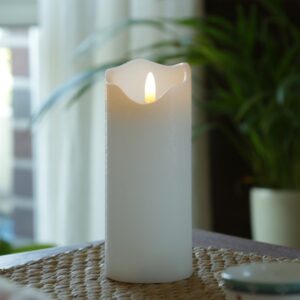 LED Kerze FLAMME - Rustik-Optik - Echtwachs - 3D Flamme - H: 17cm -...