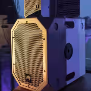 OMNITRONIC BOB-10A Subwoofer aktiv wei?