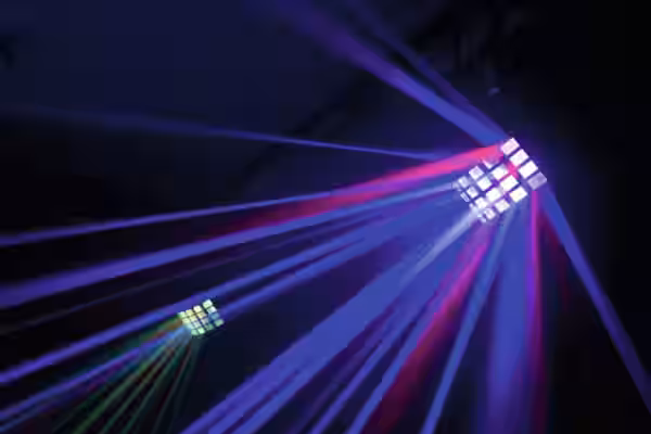 EUROLITE LED D-2000 Strahleneffekt